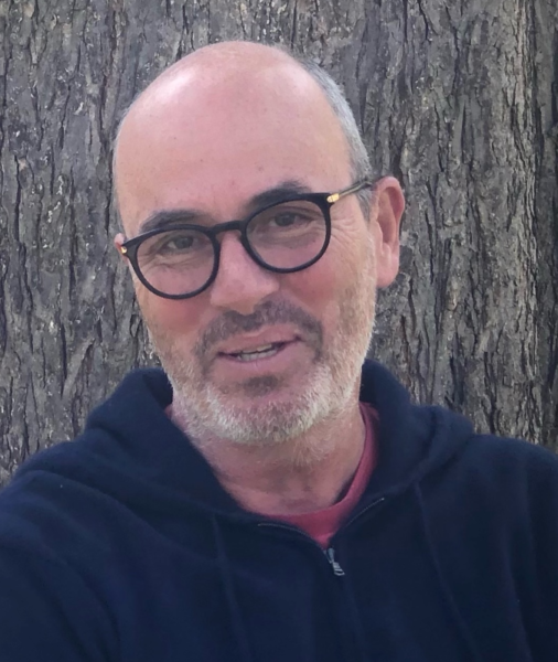 Michael Bazzett